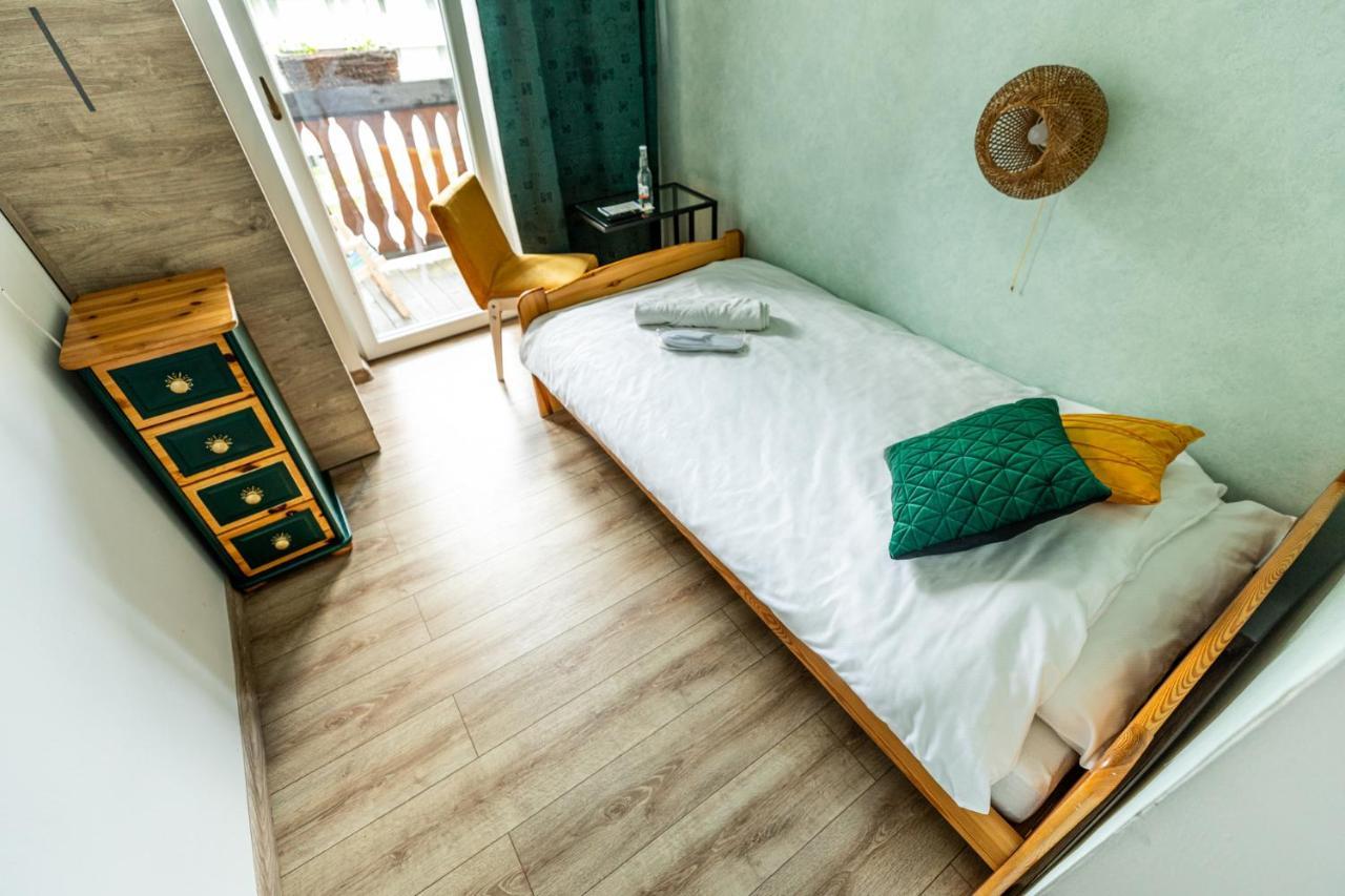 Willa Halinowka Krynica-Zdrój Exteriör bild